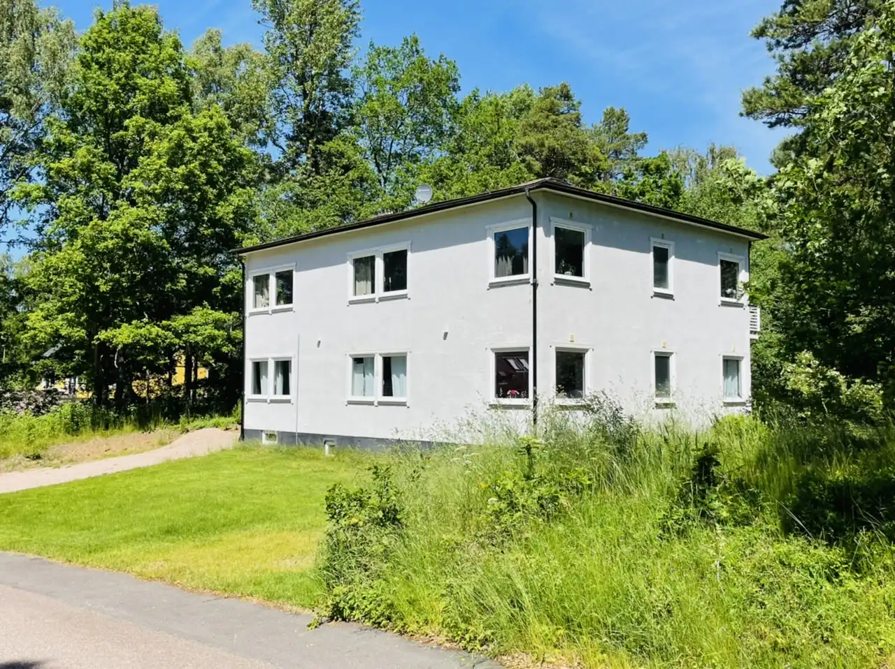 F4310086-D87F-450F-B6B1-43C267075D75 1